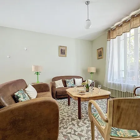 Hébergement de vacances Tranquille à La Ferté-hauterive Avec Jardin Et Wifi - Fr-1-489-549