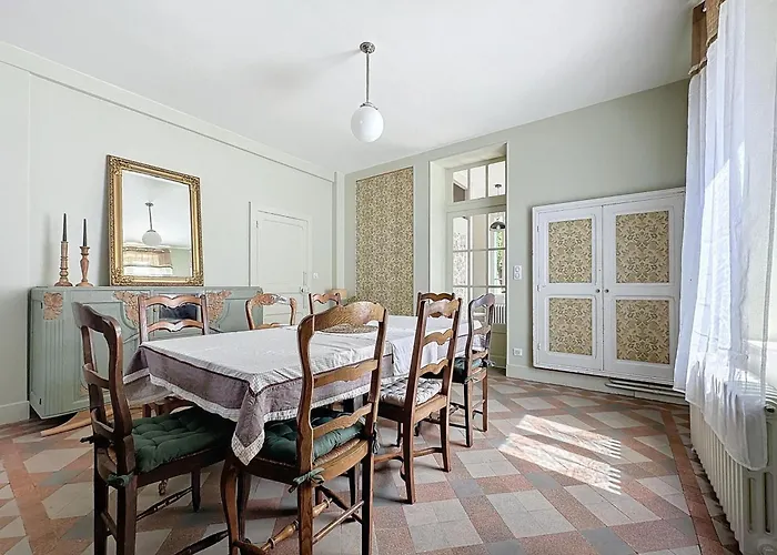 Tranquille à La Ferté-hauterive Avec Jardin Et Wifi - Fr-1-489-549