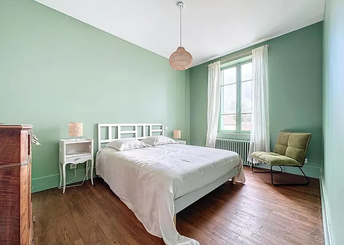 Tranquille à La Ferté-hauterive Avec Jardin Et Wifi - Fr-1-489-549 * La Ferté-Hauterive