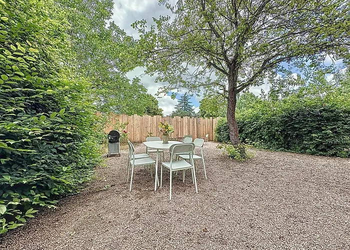 Casa vacanze Tranquille à La Ferté-hauterive Avec Jardin Et Wifi - Fr-1-489-549 *